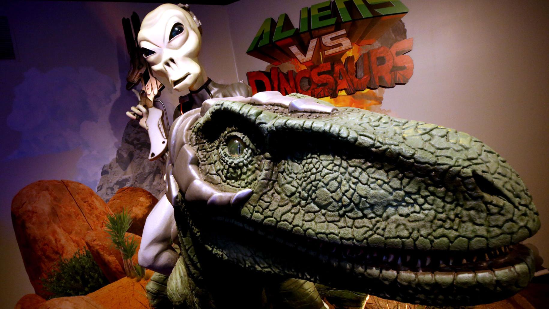 Actor John Goodman gives shout-out to Southern Arizona's The Thing on national TV